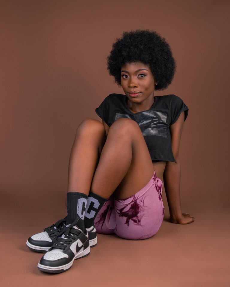 Girl with Afro 2